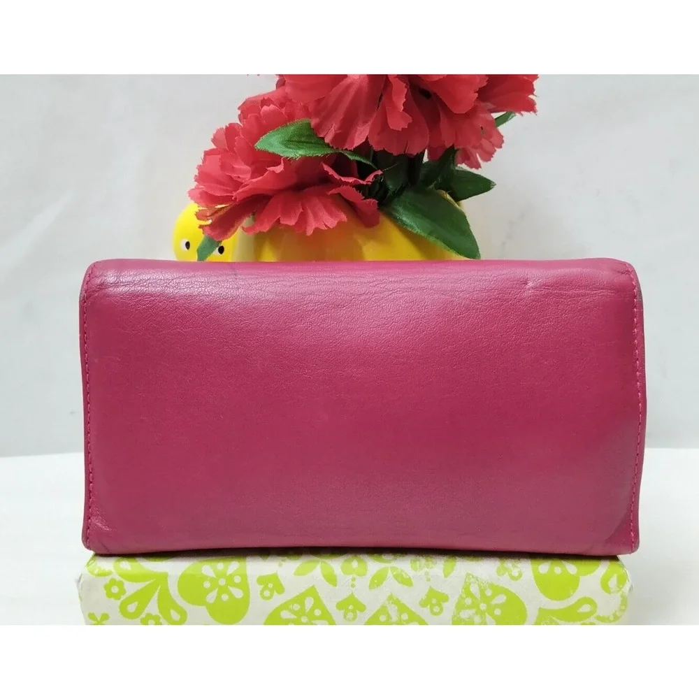 Marc by Marc Jacobs Red Leather Turnlock Credit Card ID Windows Trifold Wallet
